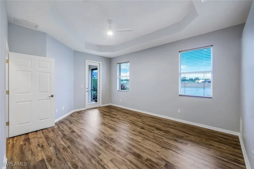 18025 Greenwood Drive Naples FL 34114