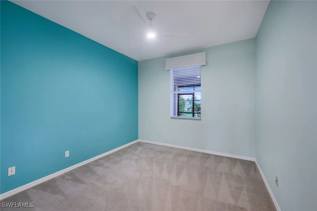 18025 Greenwood Drive Naples FL 34114