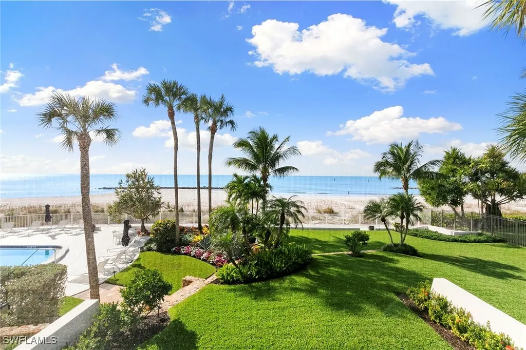 2171 Gulf Shore Boulevard N Naples FL 34102