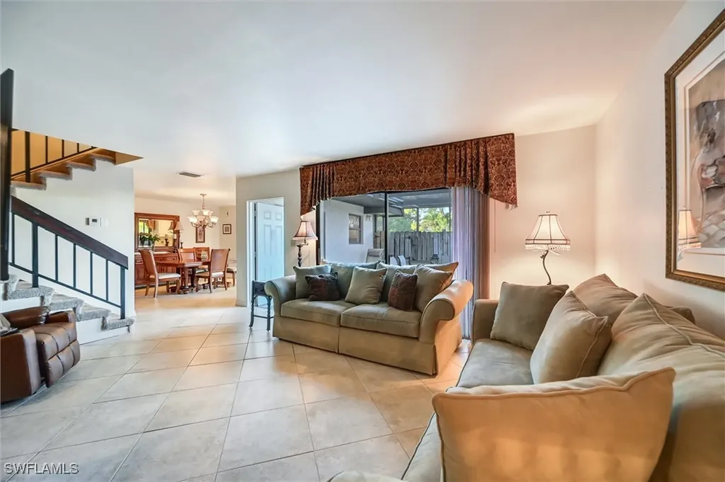 185 Lake Point Lane Naples FL 34112