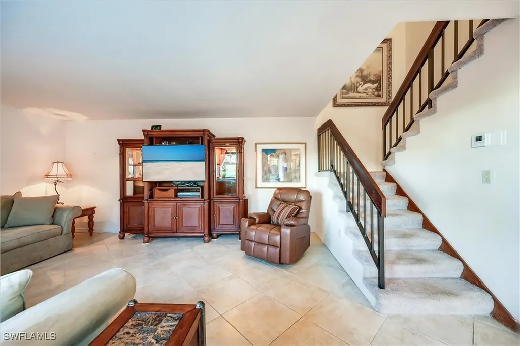 185 Lake Point Lane Naples FL 34112