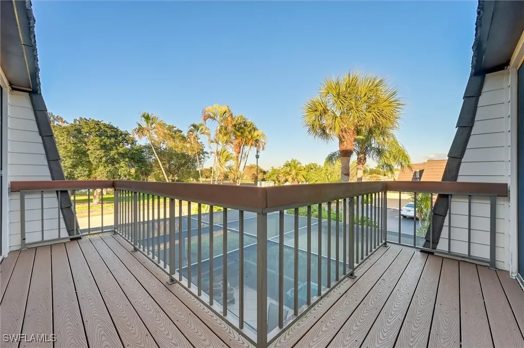 185 Lake Point Lane Naples FL 34112