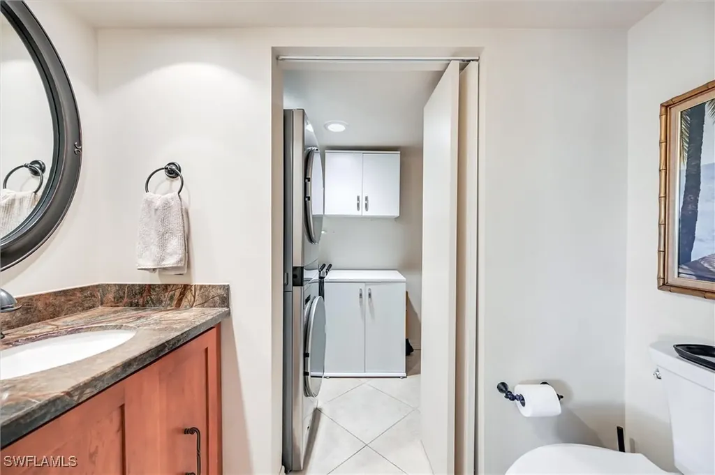 185 Lake Point Lane Naples FL 34112