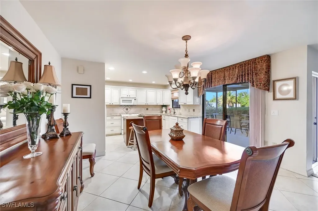 185 Lake Point Lane Naples FL 34112