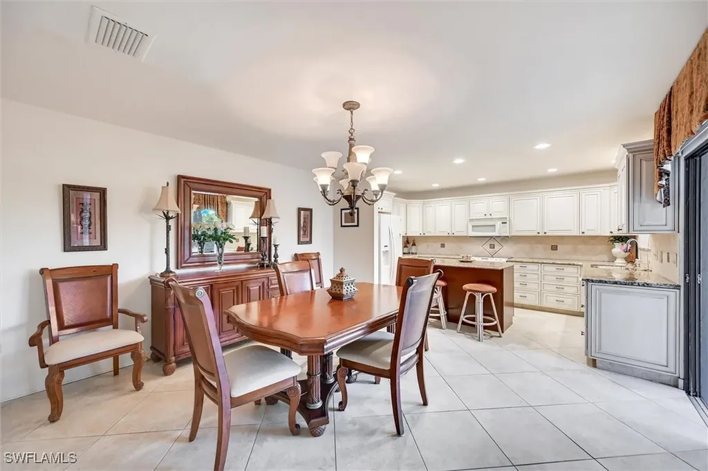 185 Lake Point Lane Naples FL 34112