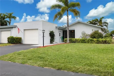3339 Boca Ciega Drive Naples FL 34112