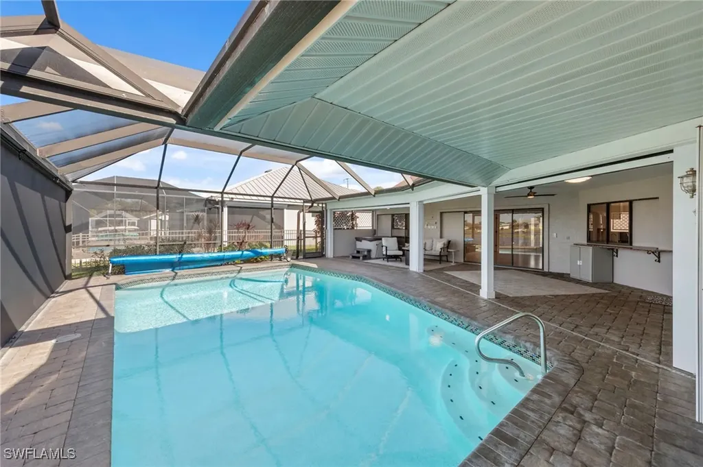 1222 SW 4th Court Cape Coral FL 33991