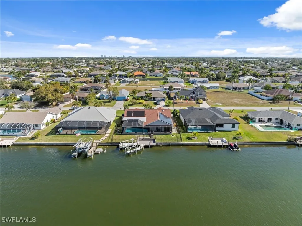 1222 SW 4th Court Cape Coral FL 33991