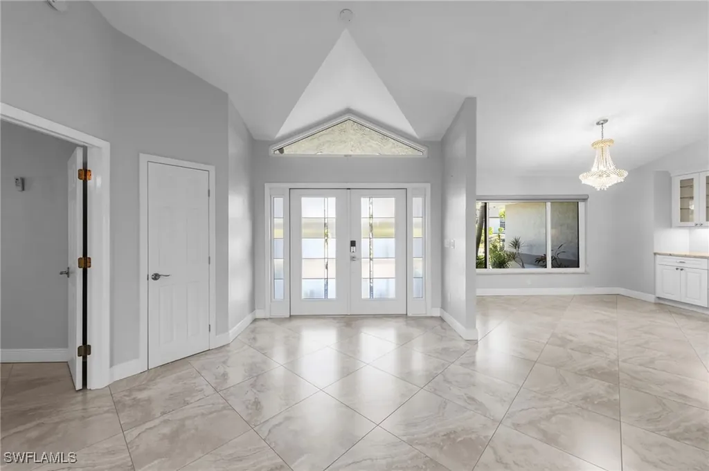 1222 SW 4th Court Cape Coral FL 33991