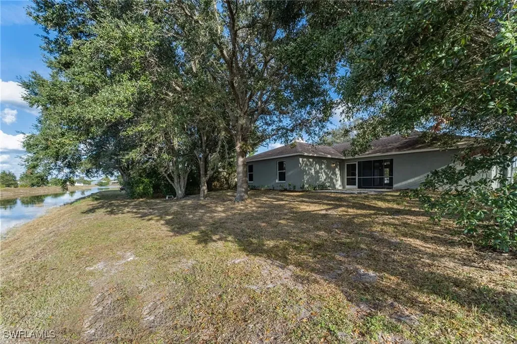544 Pachman Circle Lehigh Acres FL 33974
