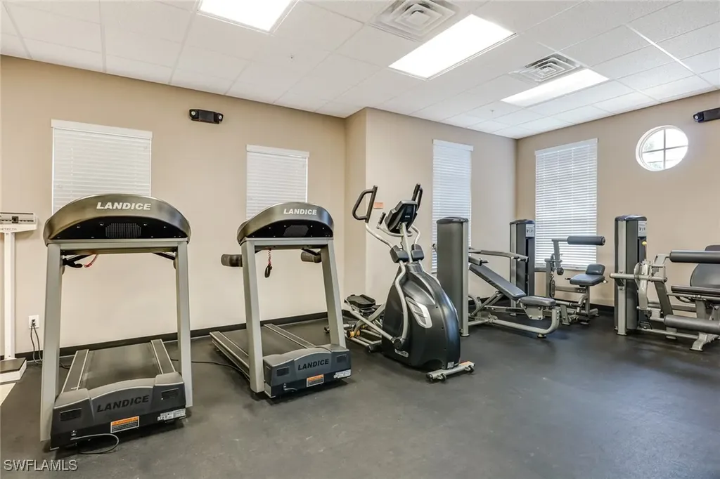 2743 1st Street Fort Myers FL 33916