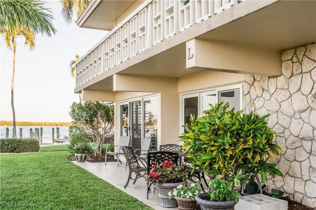 1215 Edington Place Marco Island FL 34145
