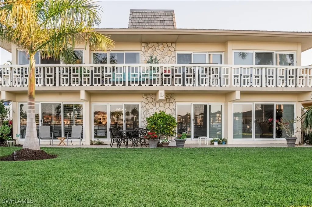 1215 Edington Place Marco Island FL 34145