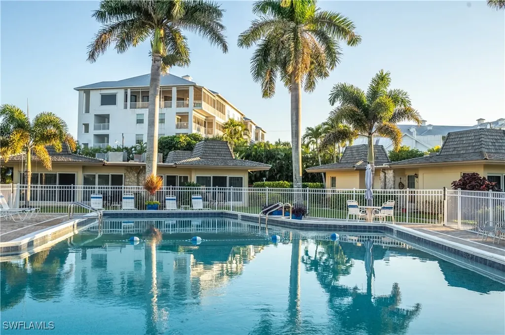 1215 Edington Place Marco Island FL 34145