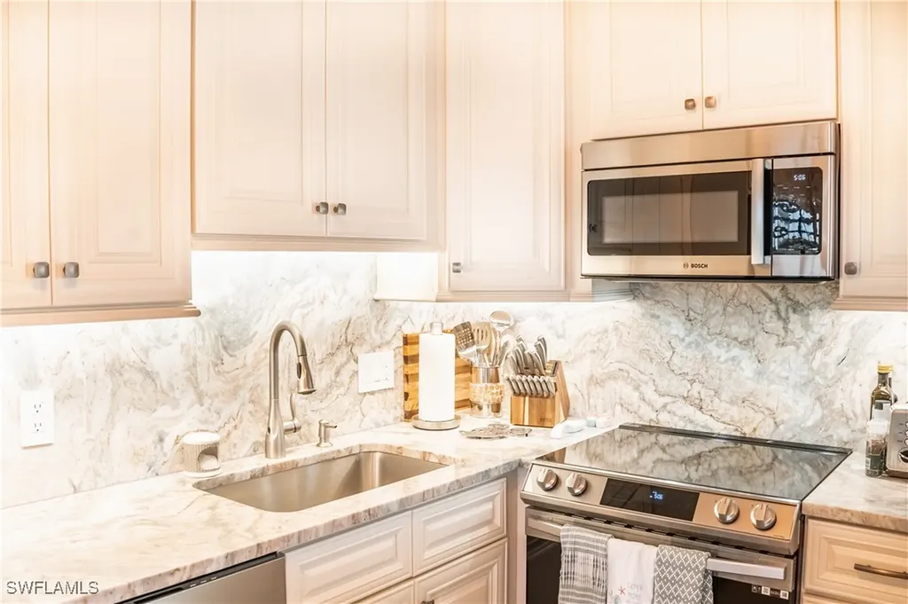 1215 Edington Place Marco Island FL 34145