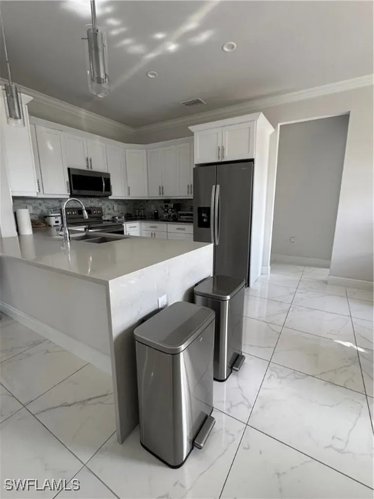 2992 41st Avenue NE Naples FL 34120