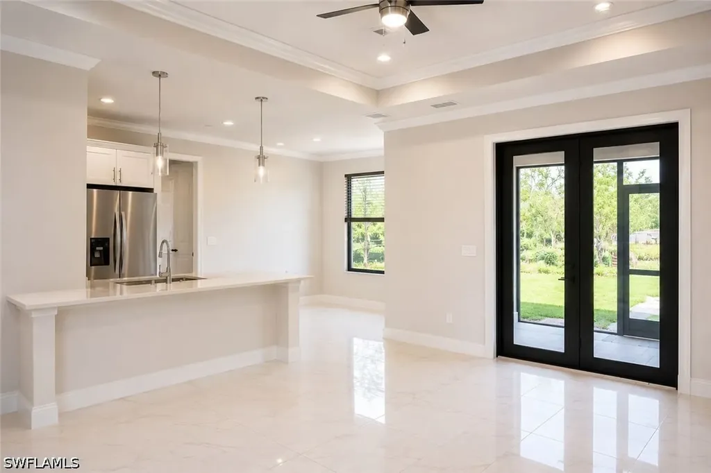 2992 41st Avenue NE Naples FL 34120