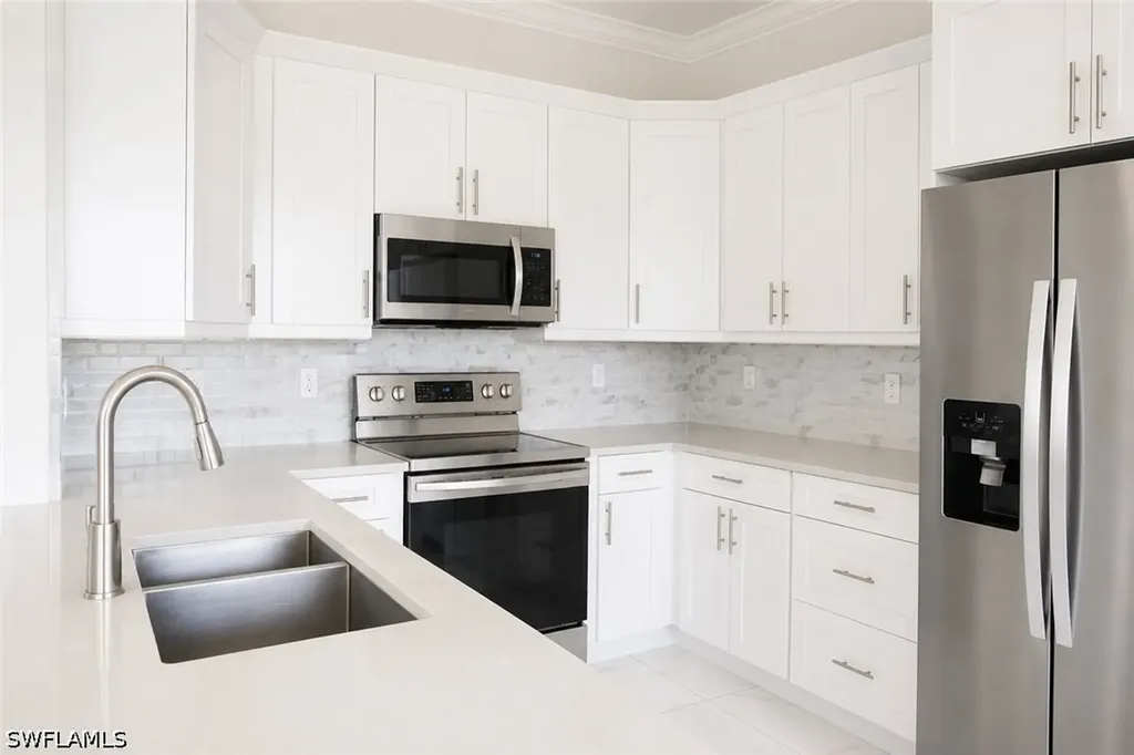 2992 41st Avenue NE Naples FL 34120