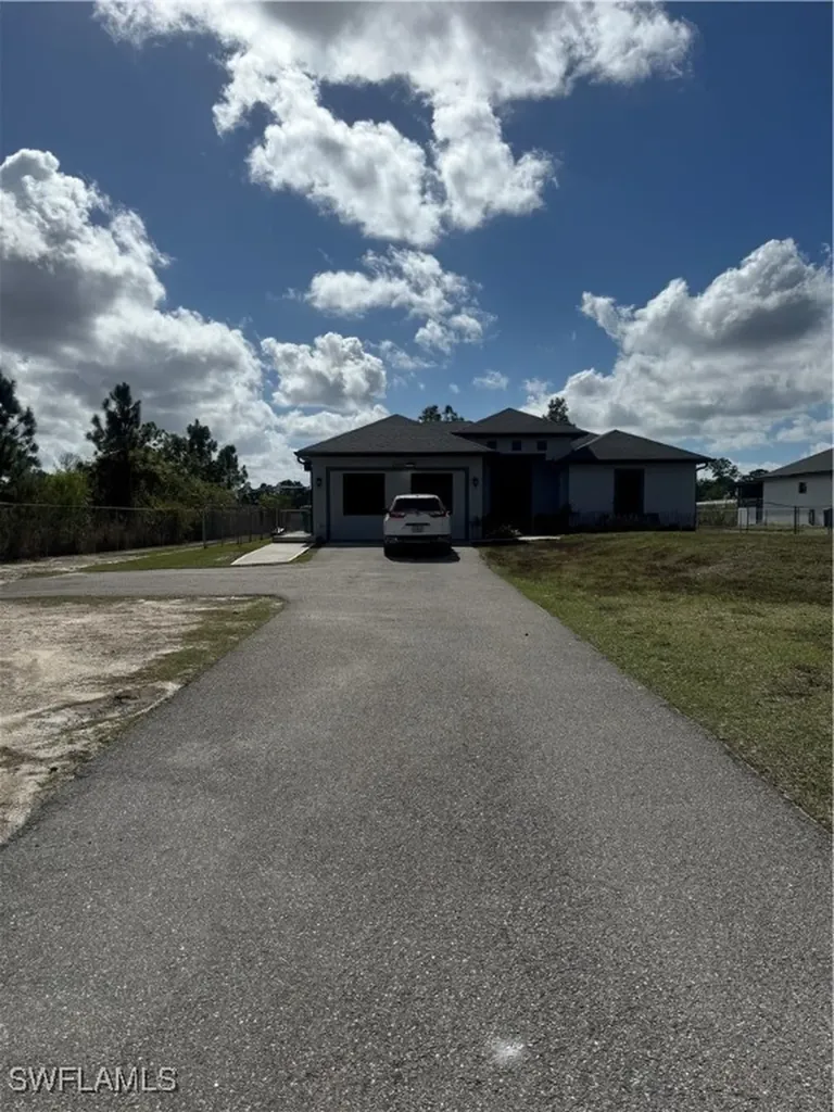 2992 41st Avenue NE Naples FL 34120