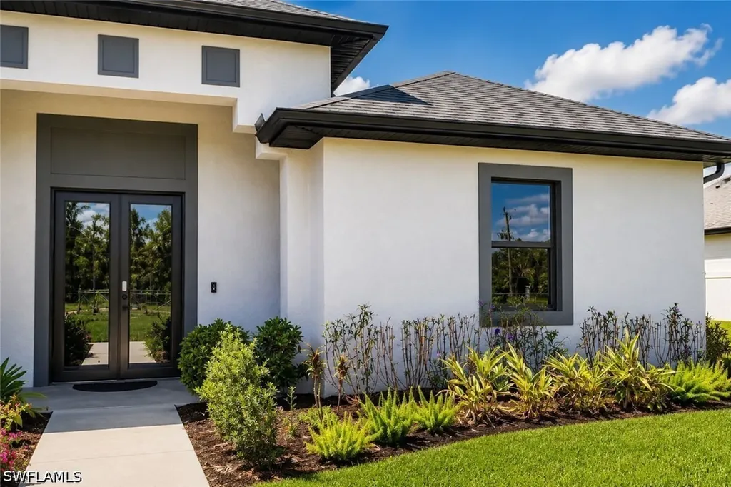 2992 41st Avenue NE Naples FL 34120