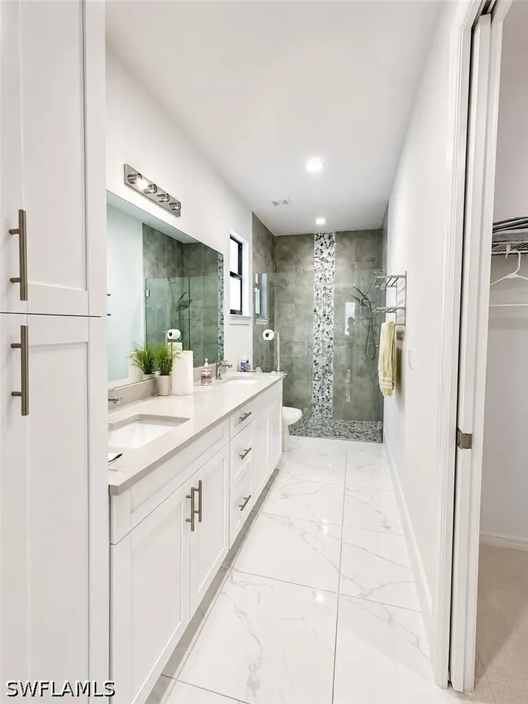 2992 41st Avenue NE Naples FL 34120