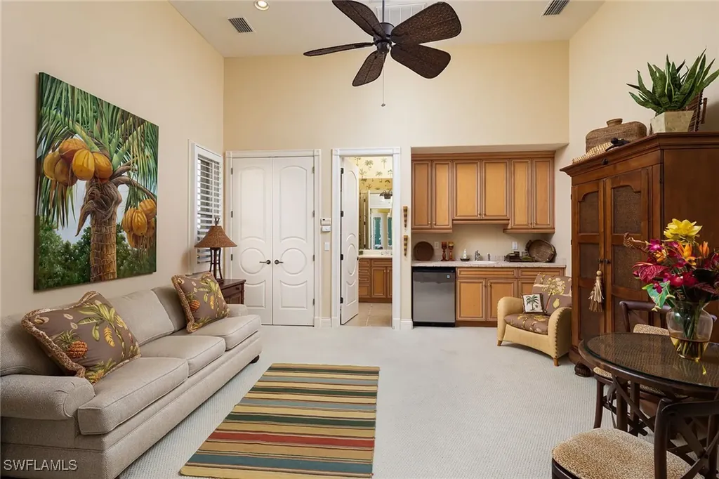 2741 Medallist Lane Naples FL 34109