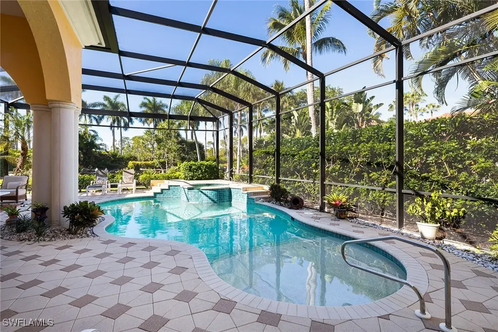 2741 Medallist Lane Naples FL 34109