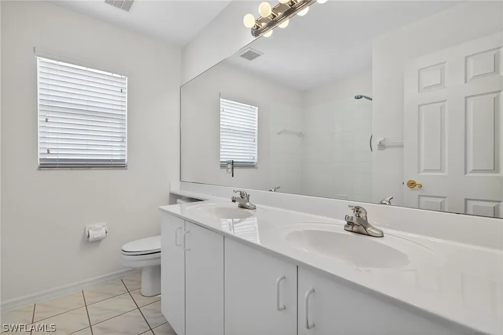 7611 Cameron Circle Fort Myers FL 33912