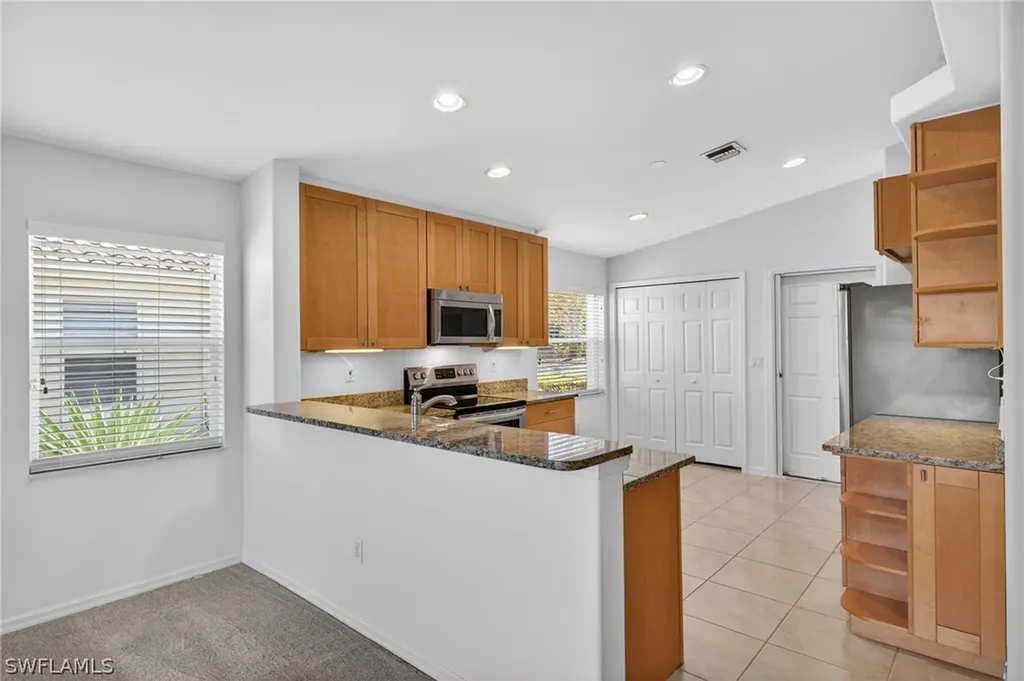 7611 Cameron Circle Fort Myers FL 33912