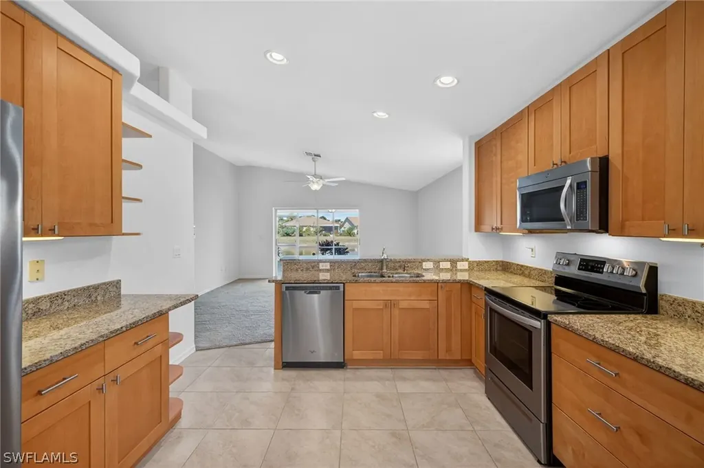7611 Cameron Circle Fort Myers FL 33912