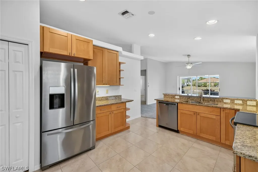 7611 Cameron Circle Fort Myers FL 33912