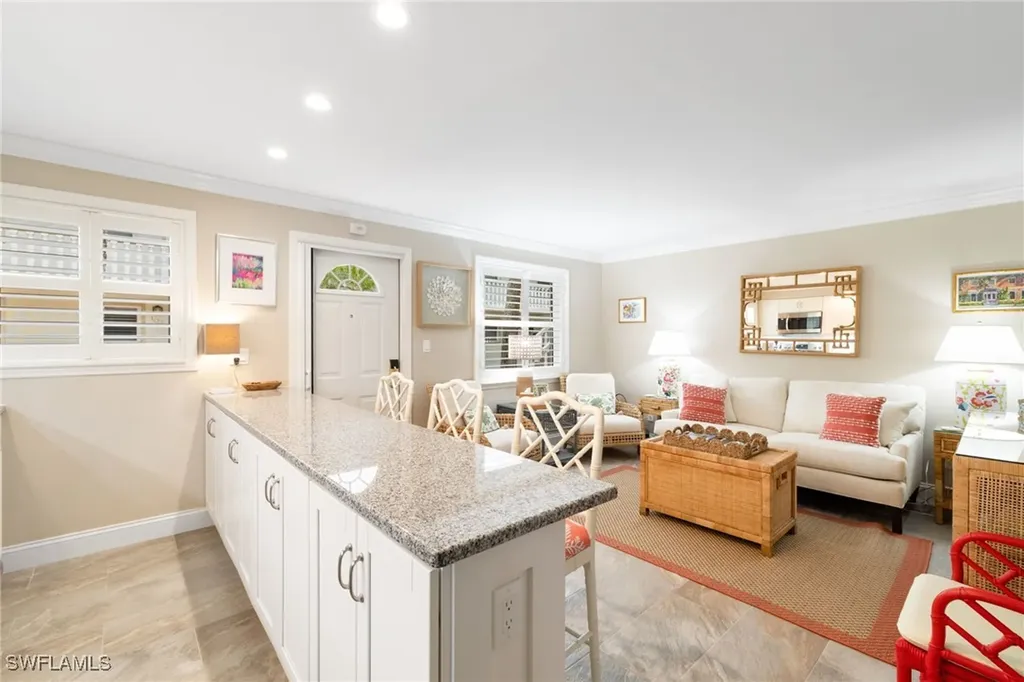 980 7th Avenue S Naples FL 34102