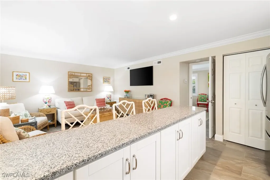 980 7th Avenue S Naples FL 34102