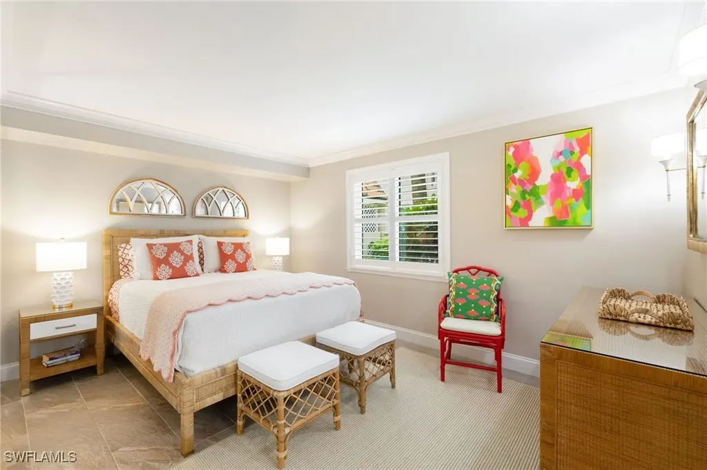 980 7th Avenue S Naples FL 34102