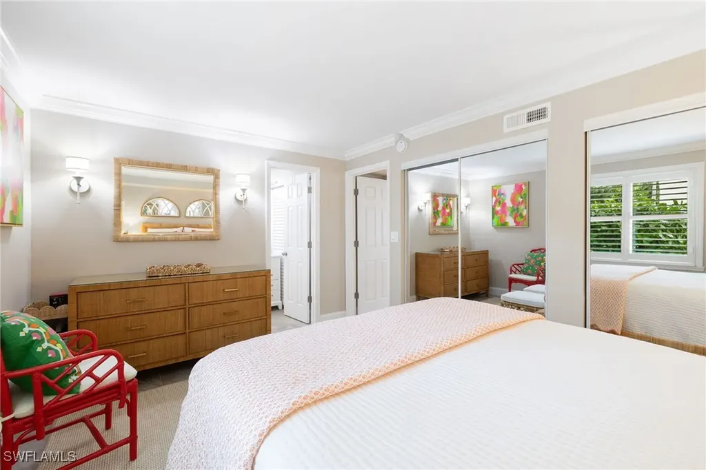 980 7th Avenue S Naples FL 34102