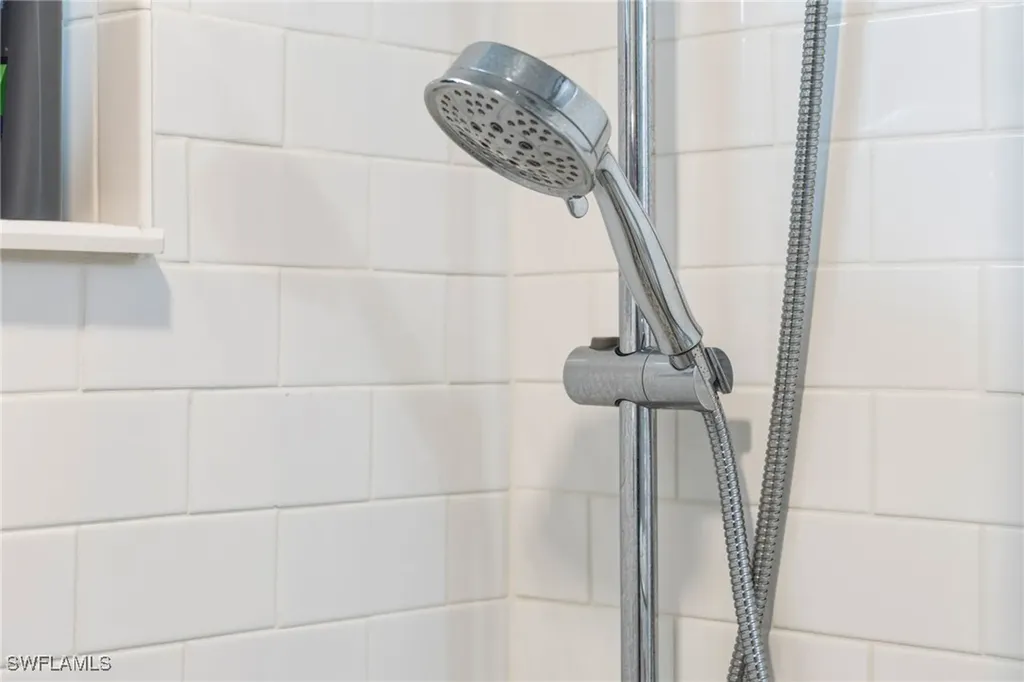 980 7th Avenue S Naples FL 34102