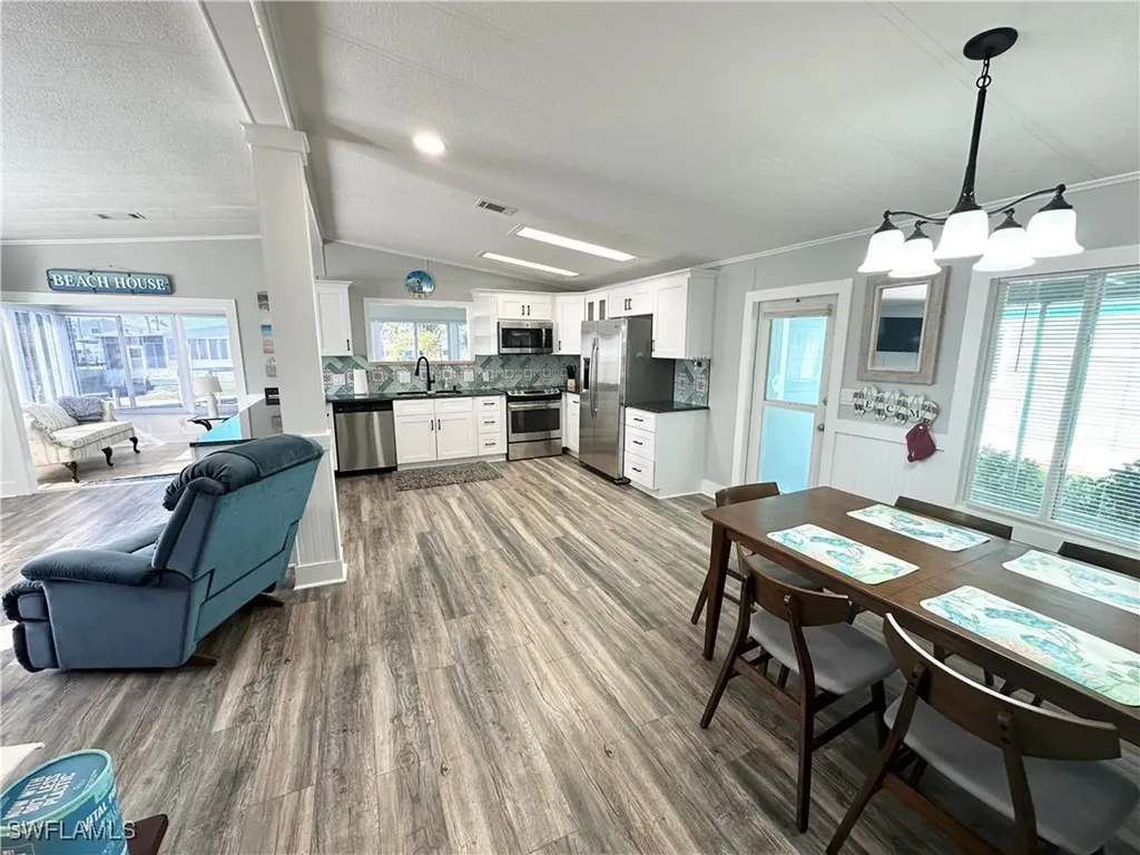 17810 Bryan Court Fort Myers Beach FL 33931