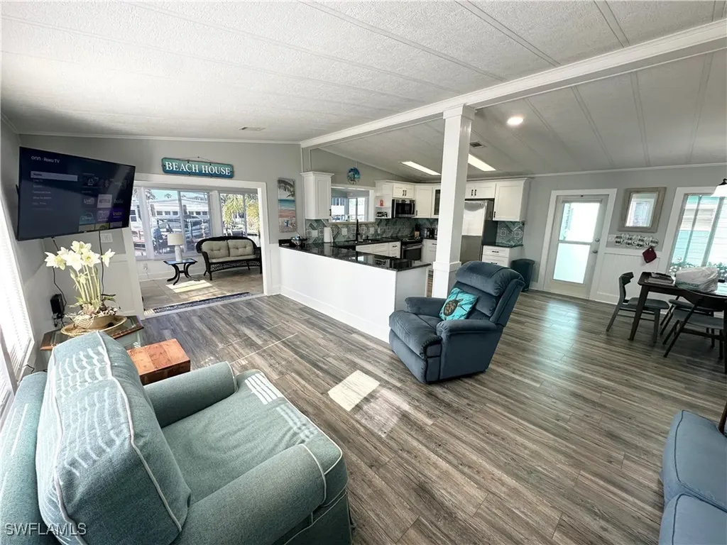 17810 Bryan Court Fort Myers Beach FL 33931