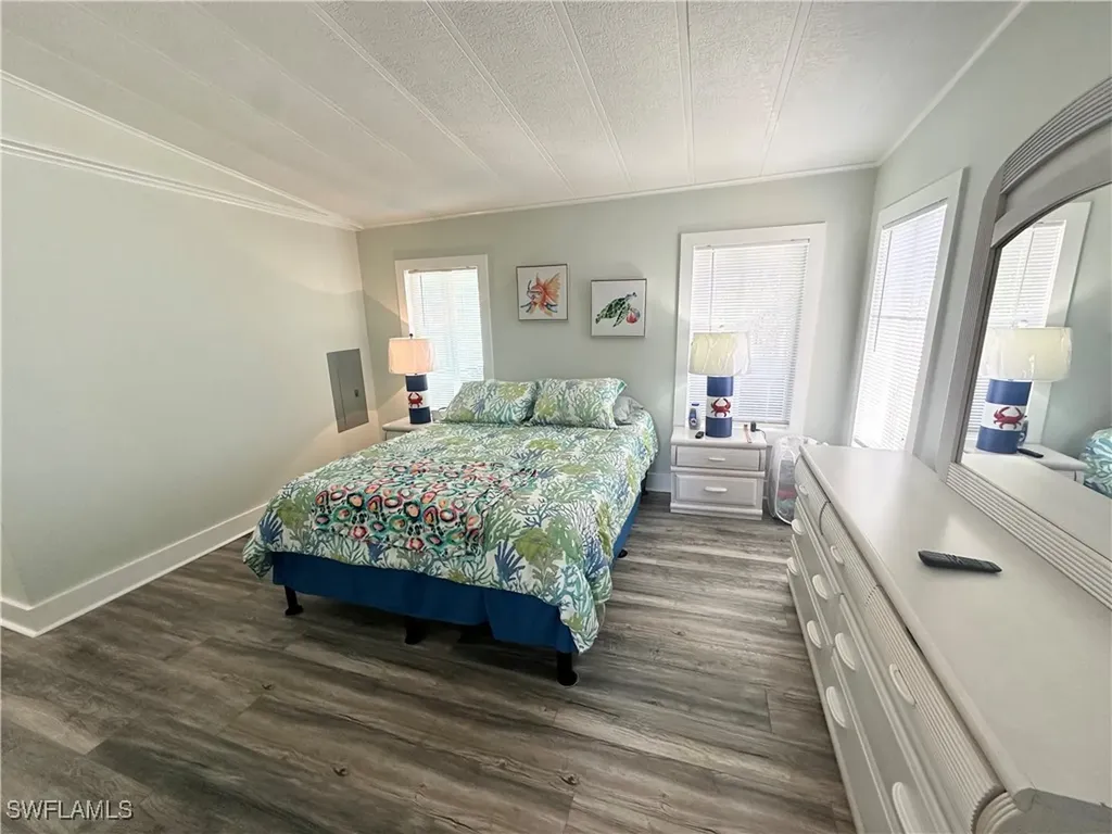 17810 Bryan Court Fort Myers Beach FL 33931