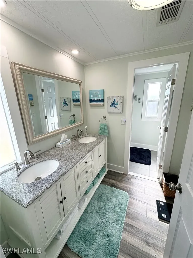 17810 Bryan Court Fort Myers Beach FL 33931
