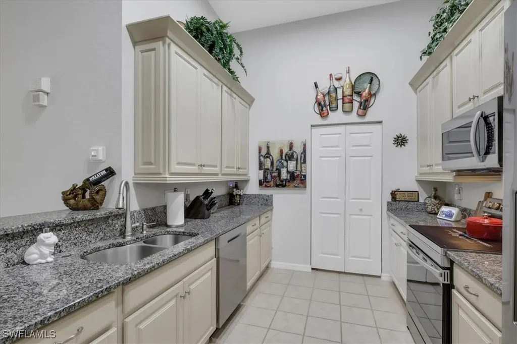 27107 N Matheson Avenue Bonita Springs FL 34135