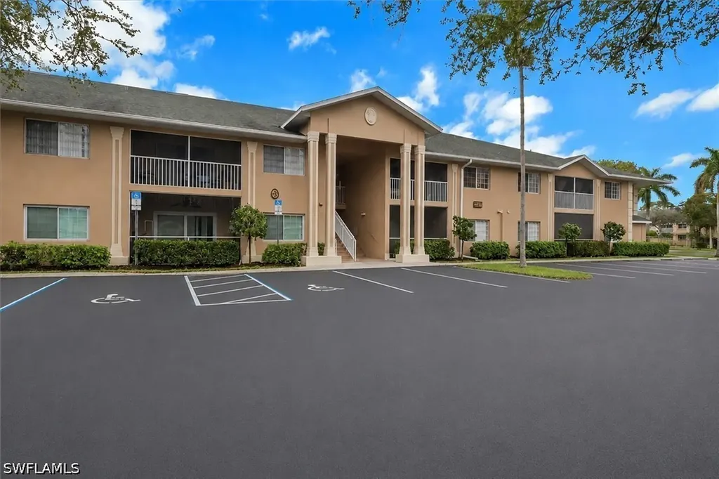 27107 N Matheson Avenue Bonita Springs FL 34135