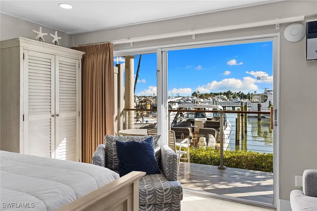 900 Broad Avenue S Naples FL 34102