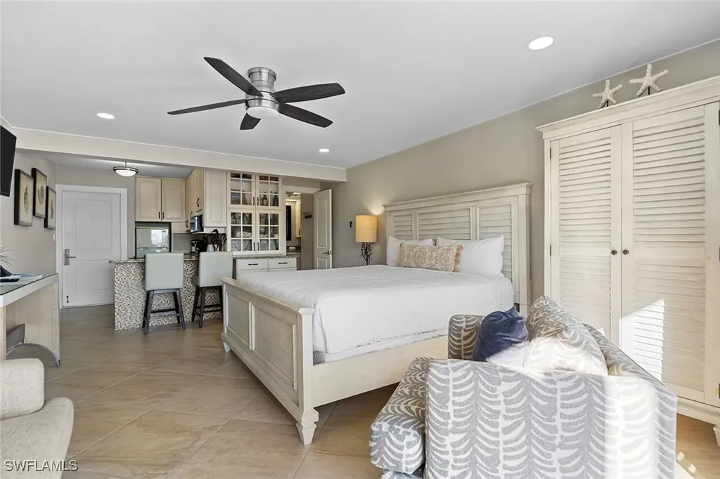 900 Broad Avenue S Naples FL 34102