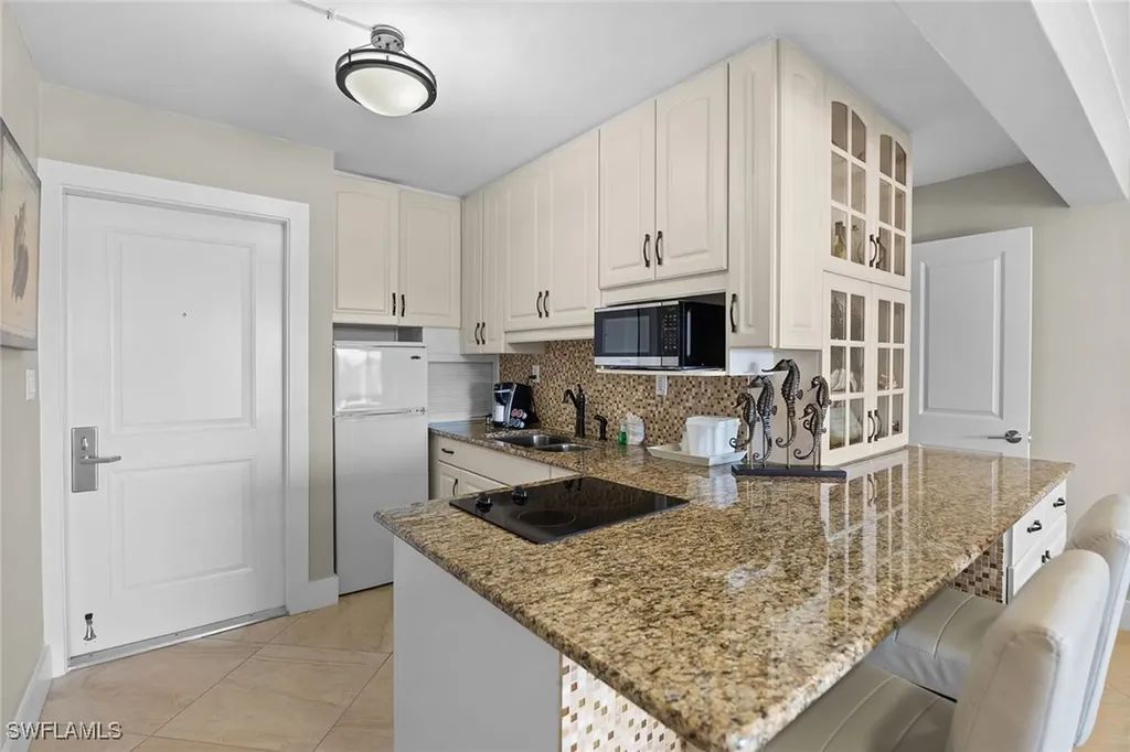 900 Broad Avenue S Naples FL 34102