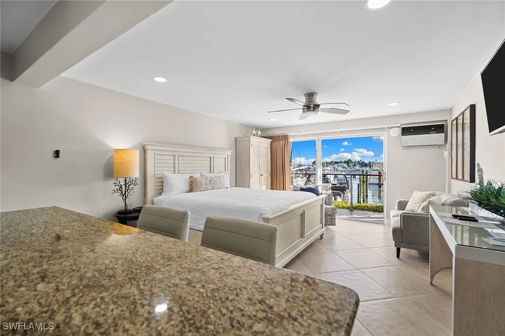 900 Broad Avenue S Naples FL 34102