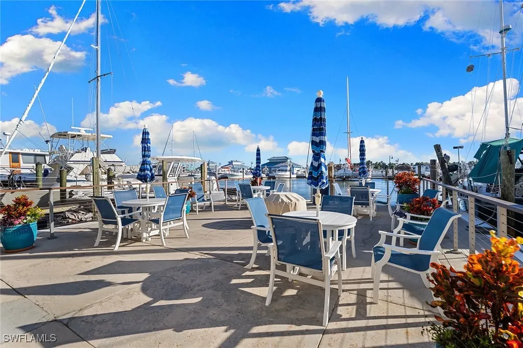 900 Broad Avenue S Naples FL 34102