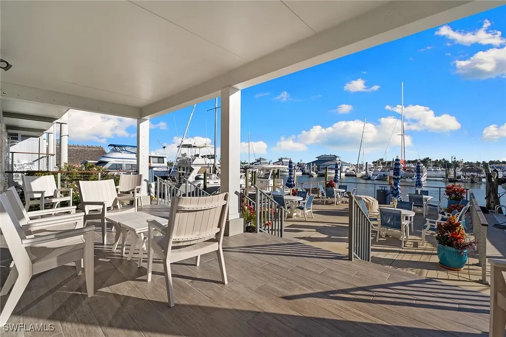 900 Broad Avenue S Naples FL 34102