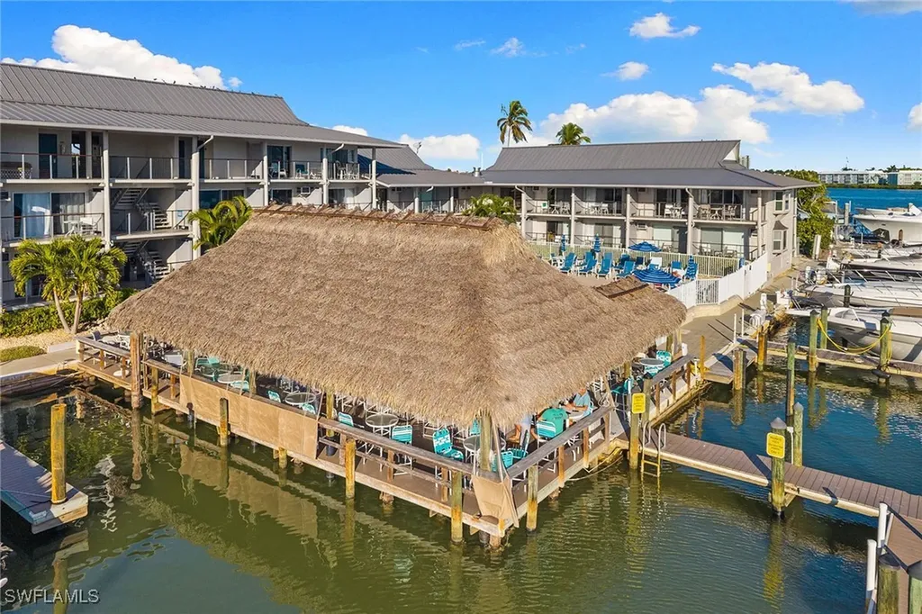 900 Broad Avenue S Naples FL 34102