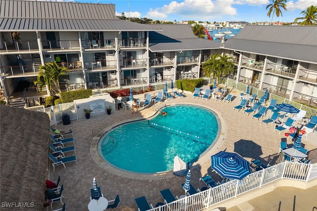 900 Broad Avenue S Naples FL 34102